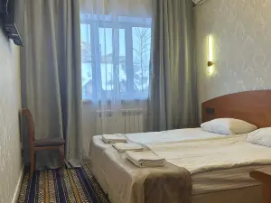 Гостиница "Саяны"