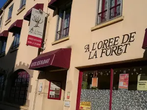 A l'Orée de la Forêt