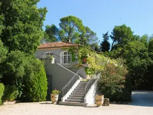 Hotel les Mazets des Roches