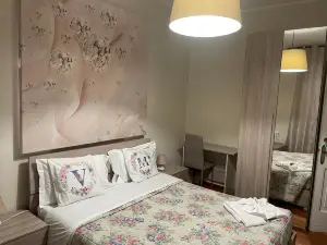 Triple Room Business