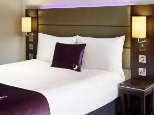 Premier Inn Gloucester (Little Witcombe)