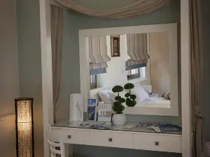 Mantinia Bay Hotel