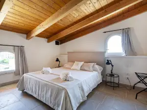 Palazzo della Torre 202– Modern Historic Apartment