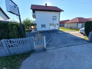 Apartmani Denis