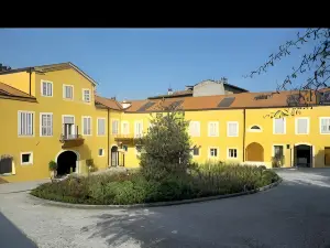 Grand Hotel Entourage - Palazzo Strassoldo