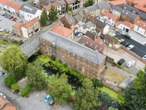 Riverside Mews