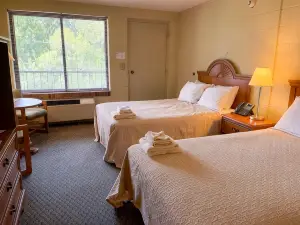 Hillside Lodge