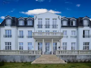 The Starnbergsee Hideaway