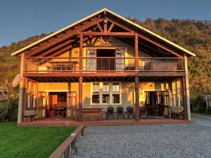 幽靈山林小屋