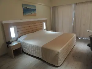 Anesis Hotel