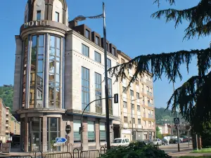 Hotel Mieres del Camino