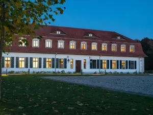 Gut Sarnow - Hotel Und Restaurant