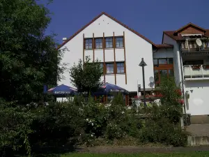 An der Linde