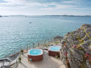 Résidences Valdys Thalasso & Spa de Rockroum