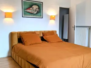 Chambre Voltaire ou Chambre Beckett, Terrasse en Bord de Sorgue