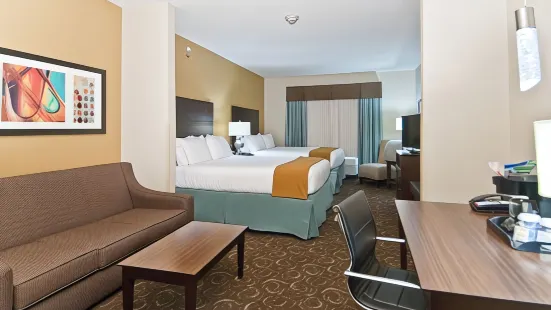 Holiday Inn Express & Suites San Antonio - Frost Bank Ctr