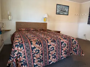 Tourest Motel