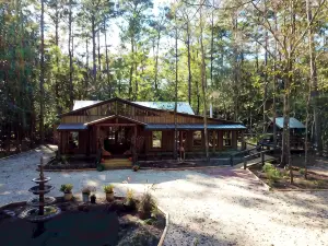 The Meadow Cabin