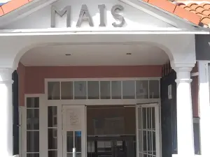 Hostal Mays