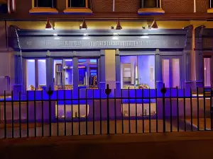 The Charles Hotel