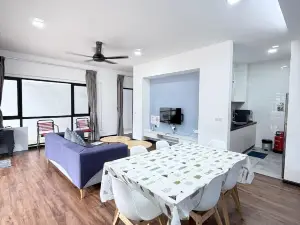 RTS - L7 Roxy Townhouse Sematan