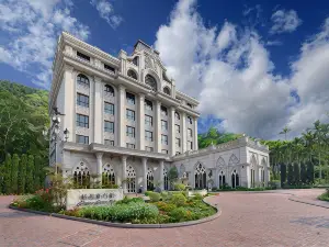 Grasse Grace Manor