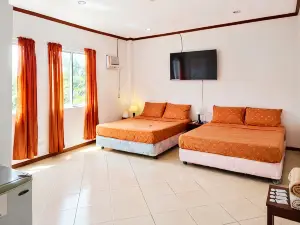 Kyleville Resort by Hiverooms