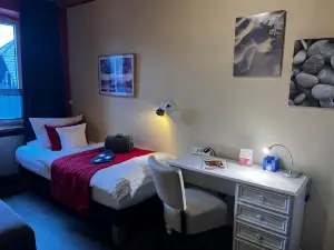 Henblas Hotel