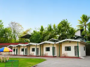 ShriKanchan Hotels & Resorts - Tents & Premium Rooms near Dapoli