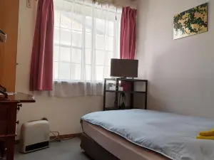 Hotel Pacific