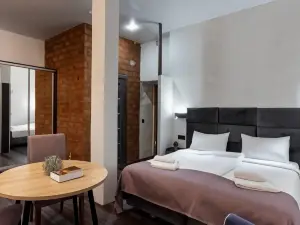 Nizhny Kanavinskaya Hotel