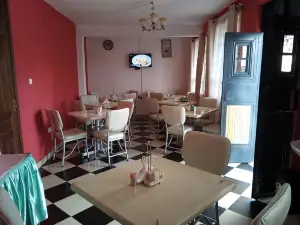 Chrysalis Guest House and Restaurant