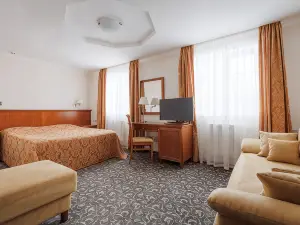 Seliger Palace Hotel