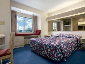 Microtel Inn by Wyndham Champaign