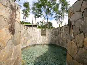 Hotel Miki