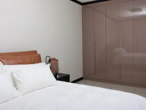 The Cozy Maison