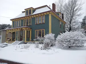 The Spaniards Room Heritage Home