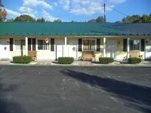 Weathervane Motel Lanesboro