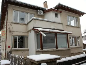 Borova House