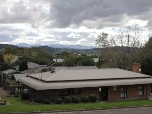 Bega Downs Motor Inn