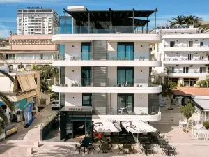 Lion Gate Hotel