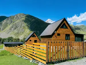 Traveler's Cottages in Kazbegi