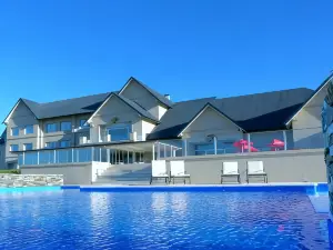 Howard Johnson Hotel Piedras Moras