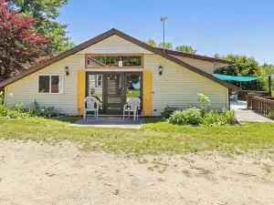 Chippewa Lake House