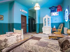 Hamilton's Bed & Breakfast