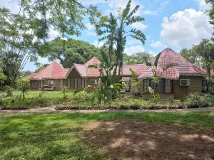 Marula Gardens