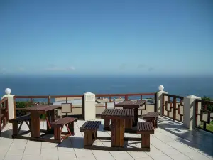 Blue Horizon Bay Guest House