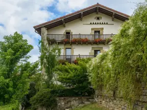 Hotel Akerreta