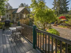 Sheltered Nook on Tillamook Bay