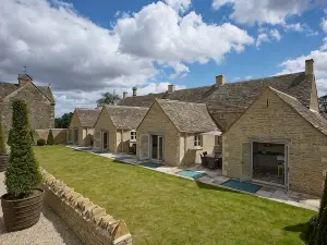 Grey's Court Cottages